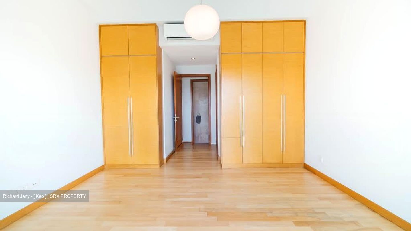 The Berth By The Cove (D4), Condominium #583546171